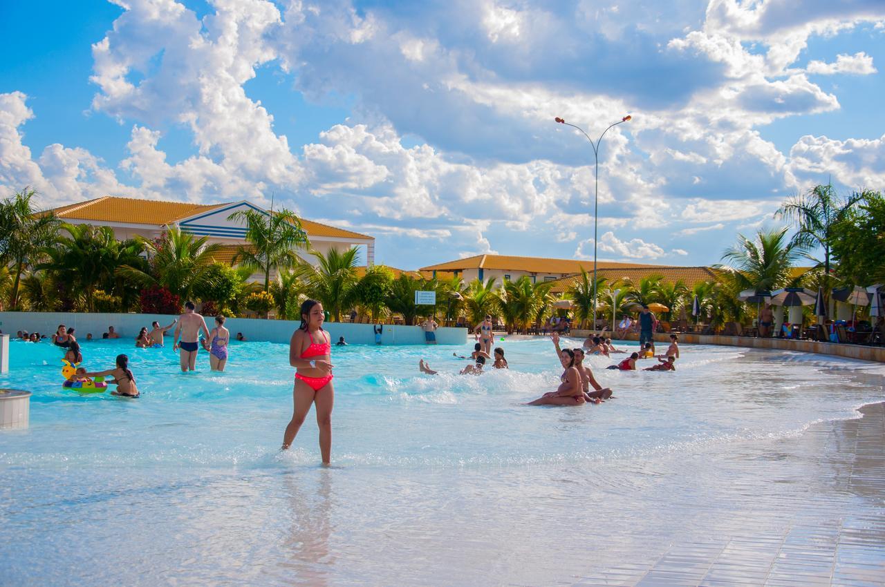 Lacqua Di Roma, Com Fogao Geladeira E Parque Aquatico 24H Caldas Novas Exterior photo